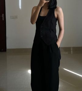 MOA US Black Vest
