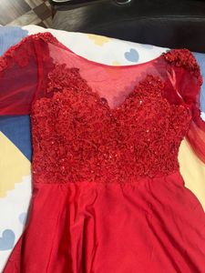 beautiful red beaded gown🎀❤️