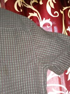 Checked Short Sleeve Shirt