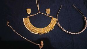 neckless jwellery