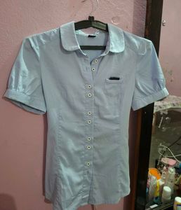 fitted shirt for women