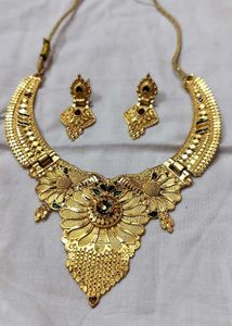 Gold Necklace and Earrings Set