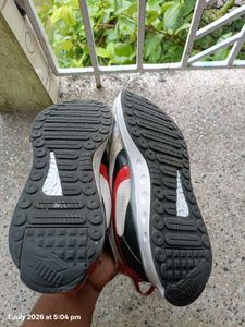 Puma Sneakers
