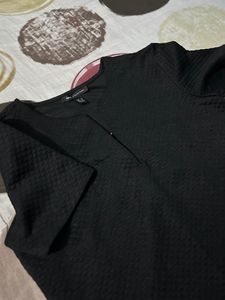 Black Kurti