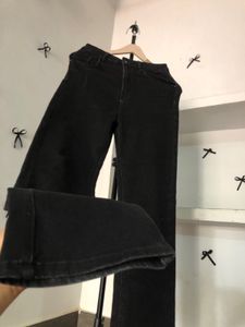 Black Wide Leg Jeans🕸️🕷️