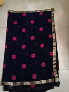 Navy Blue & Pink Floral Print Saree