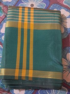 Green &amp; Gold Checked Saree