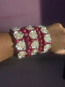 Chunky Rose Beaded Bangle