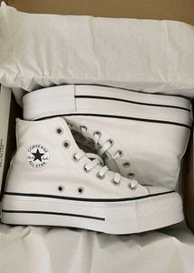 Converse Chuck Taylor All Star Platform