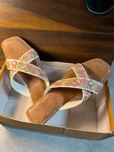 JAIPUR handcrafted embroidered flats