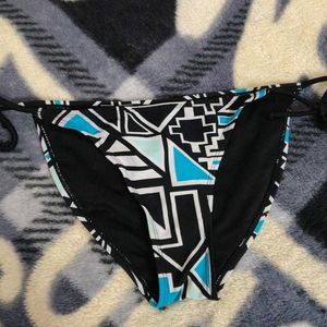 Geometric Print Tie-Side Bikini Bottom