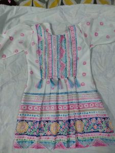 Girls' Adorable Patterned Dress
