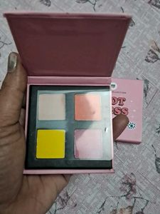 4 Eyeshadow Kit