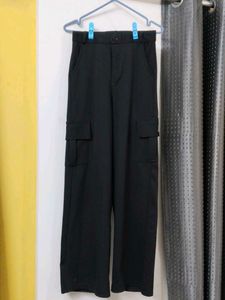 Women Black Cargo Pants