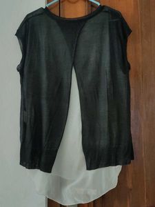 Chic Black &amp; White Layered Top