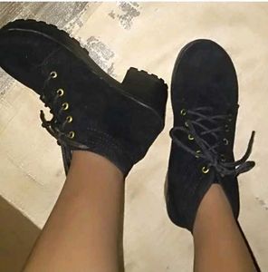 Black Boots