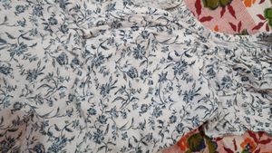 Floral Print Puff Sleeve Top