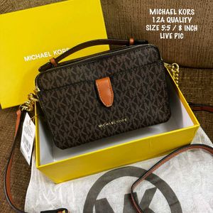 Michael_Kors Jet Set Med Double Zip sling WD BOX
