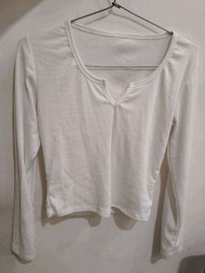 White Long Sleeve V-Neck Top