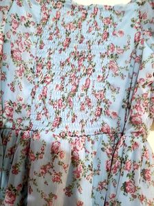 New Unused Blue Floral Puff Sleeve Wrap Top | L