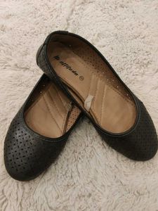 Hi-attitude Black Ballerinas