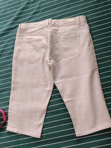 White denim kepri