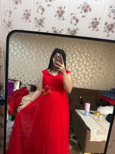 Stunning Red Tulle Gown🎀❤️