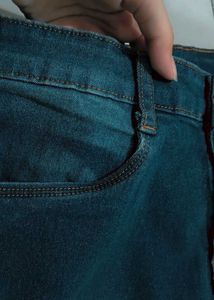 Navy-blue Denim Jeans👖