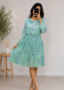 Korean Style Pleated Floral Dress