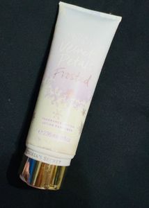 Victorias secret  Velvet petals frosted
