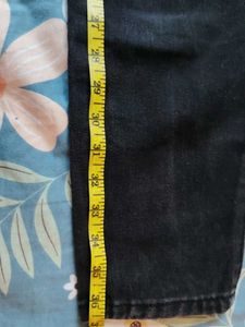 BlackMom Fit Denim Jeans