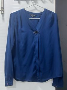 Elegant Navy Blue V-Neck Blouse