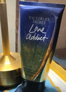 Victoria's Secret Love Addict Lotion