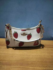U/A quality Coach replica teri shoulder bag.