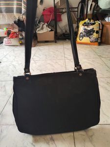 Women /girls Handbag