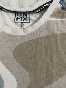 Abstract Print Graphic Tee