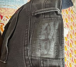 levis Grey Wash  Jeans