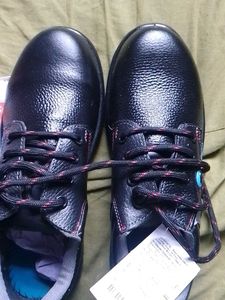 safty shoes for Men's Black Leather Lace-Up