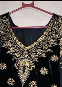 Beautiful Black Heavy Lehanga