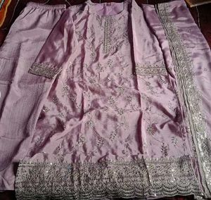 Lavender Silk Kurta Set with Embellishments