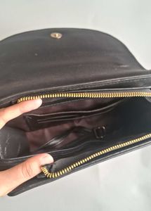 Chic Quilted Black Handbag