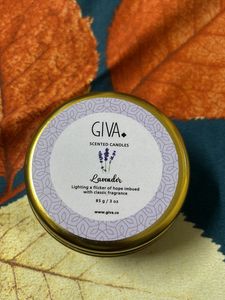 Scented Candle With Free Gift