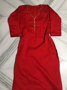 Elegant Red Kurta with Gold Embellishments