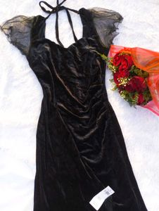 🥀Gorgeous Black Velvet Maxi Dress🥀