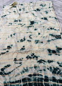 Cream & Teal Tie-Dye saree