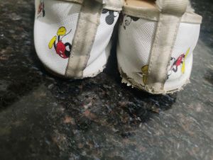 Pre loved Size 36 Bellies With Mickey Mouse Print
