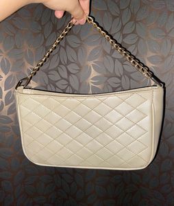 Cream Structured Handbag with Gold Chain
