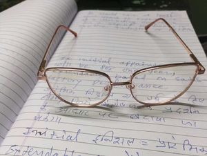 Stylish Rose Gold Cat-Eye Glasses Blue lens protec