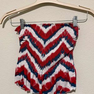 30139. Strapless Smocked Tube Top