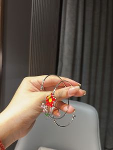 Cute Floral Bangle Bracelet (1)